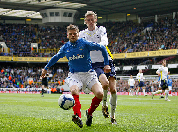 上发布与特 上发布与特