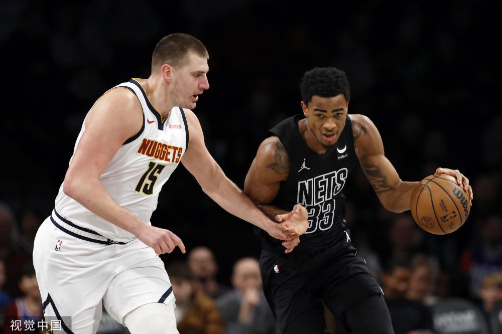 在这个竞争 在这个竞争