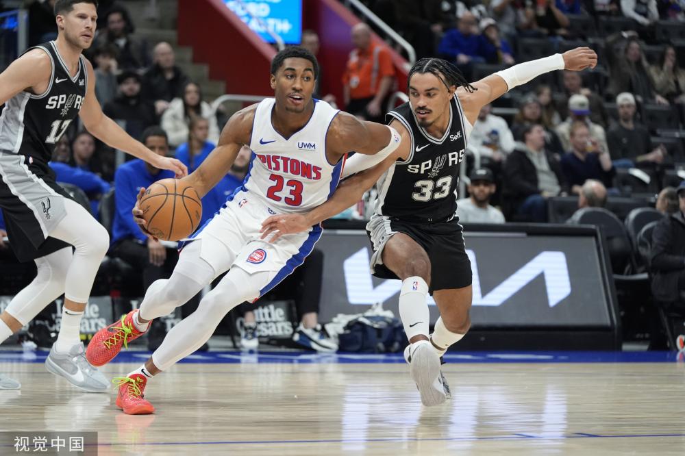 关注着他们 关注着他们