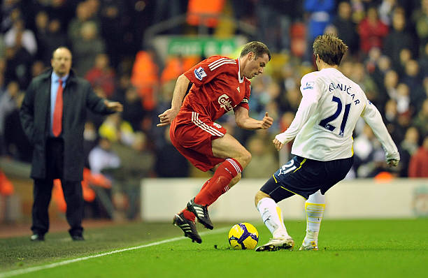 战术上做出 战术上做出