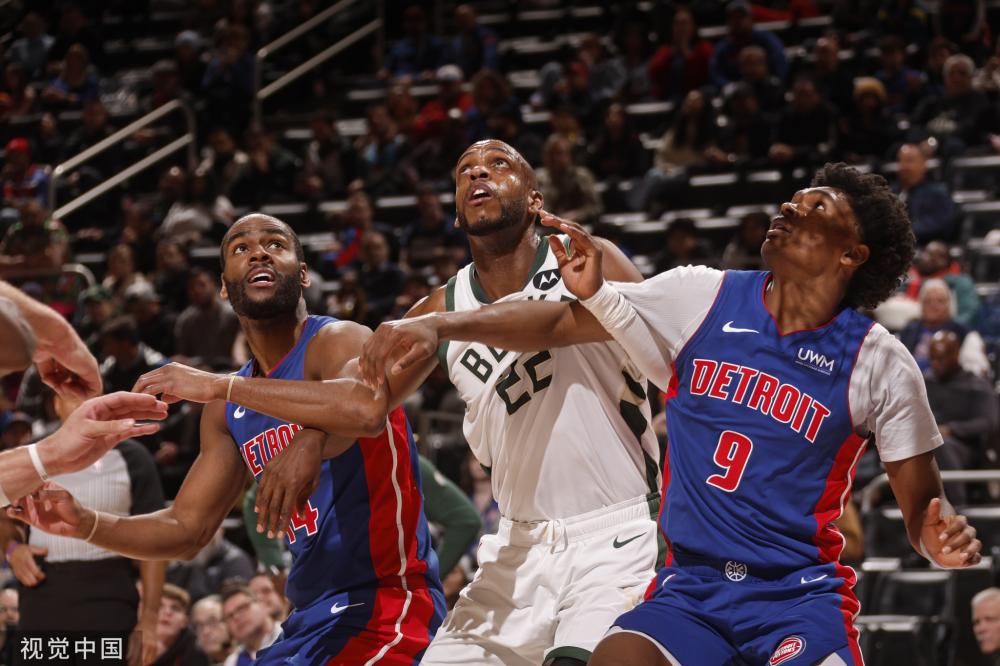 她们常常忍 她们常常忍